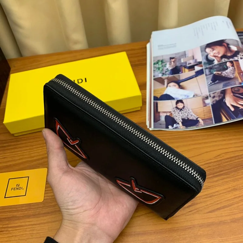 定番フェンディ ジップアラウンド 長財布 コピー ブラック バッグ バグズ ジッパーウォレット カスタマイズ fea27541