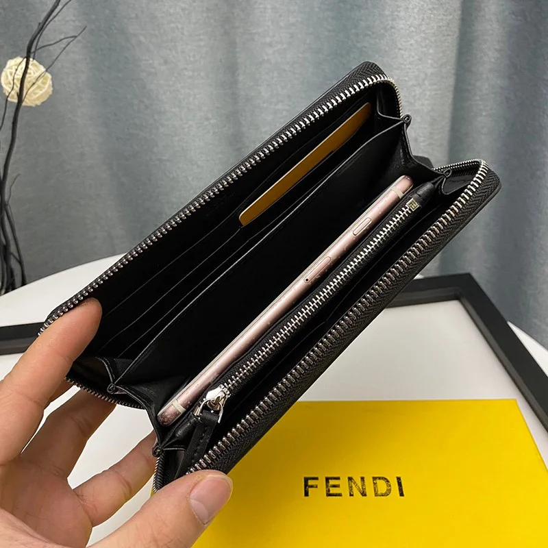 日本未入荷フェンディ ジップアラウンド 長財布 コピー ブラック バッグ バグズ ジッパーウォレット カスタマイズ fes72092