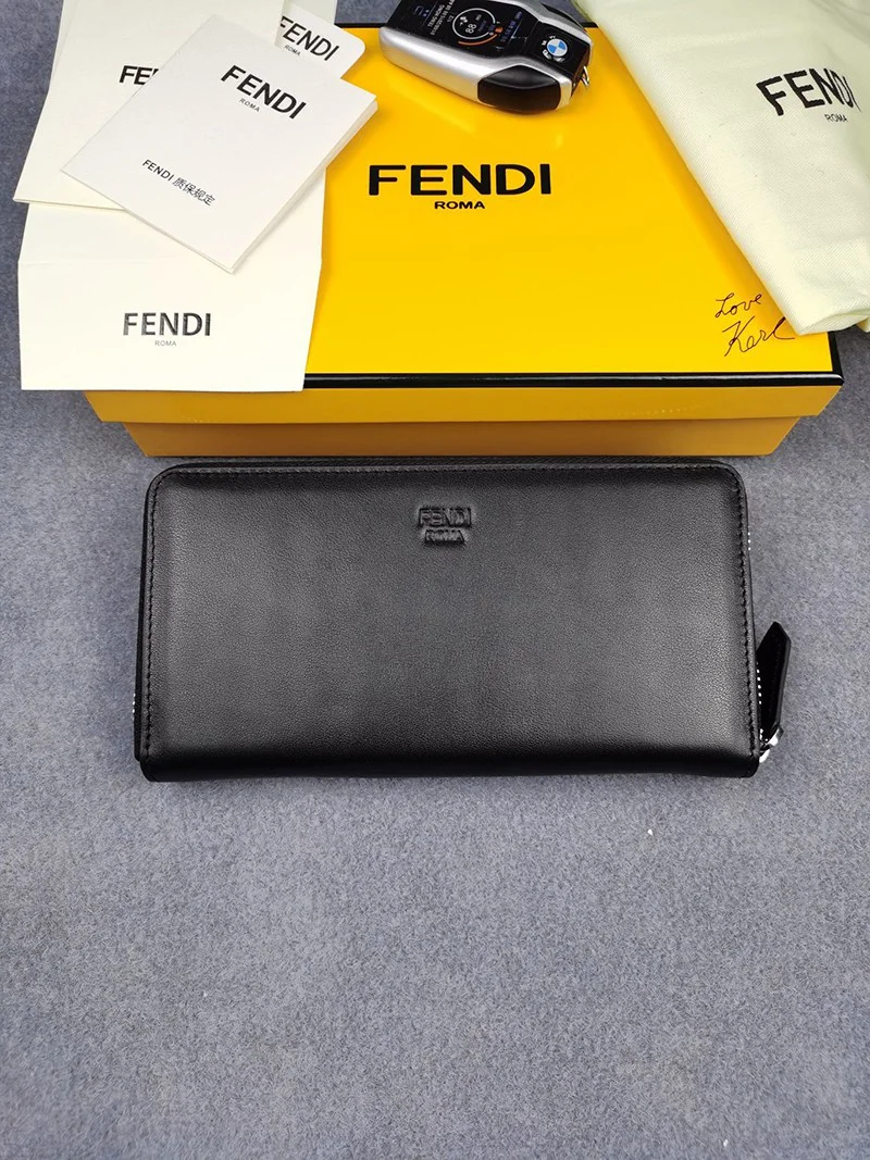 大人気！フェンディ 偽物 ジップアラウンド 長財布 カスタマイズ ブラック バッグ バグズ ジッパーウォレット fey29317