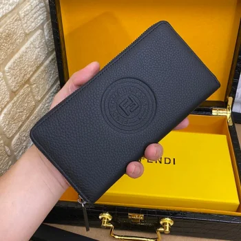 財布 feq41713 スーパーコピー
