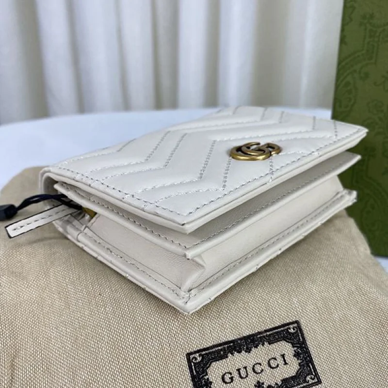 100%実物写真!グッチ GGマーモント カードケース ウォレット 偽物 466492