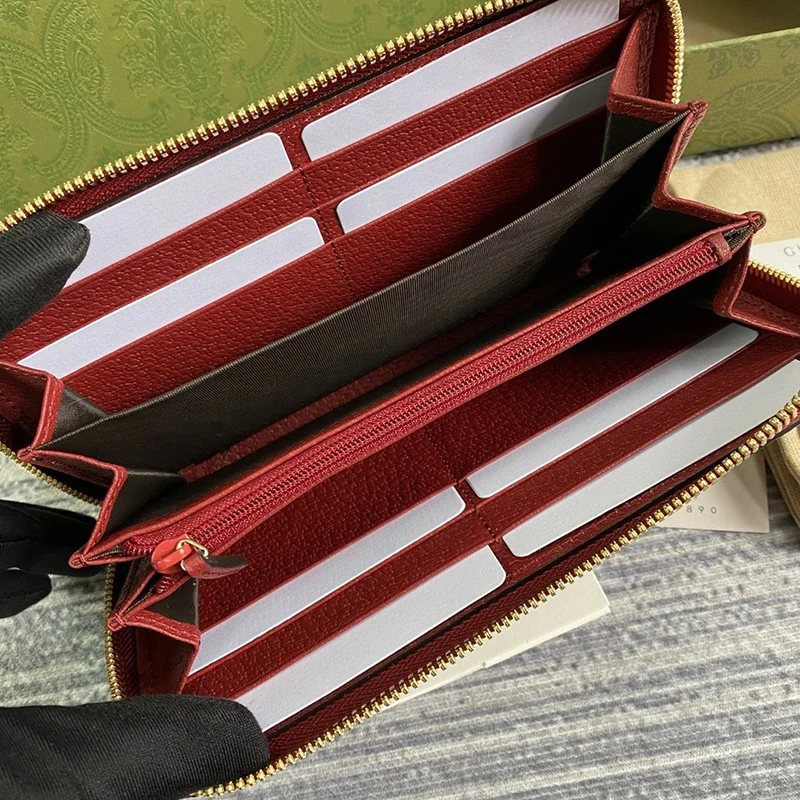 日本未入荷【グッチ】ドラえもん コピー〈ミニGGスプリームキャンバス ウォレット〉6477872TUBG8580