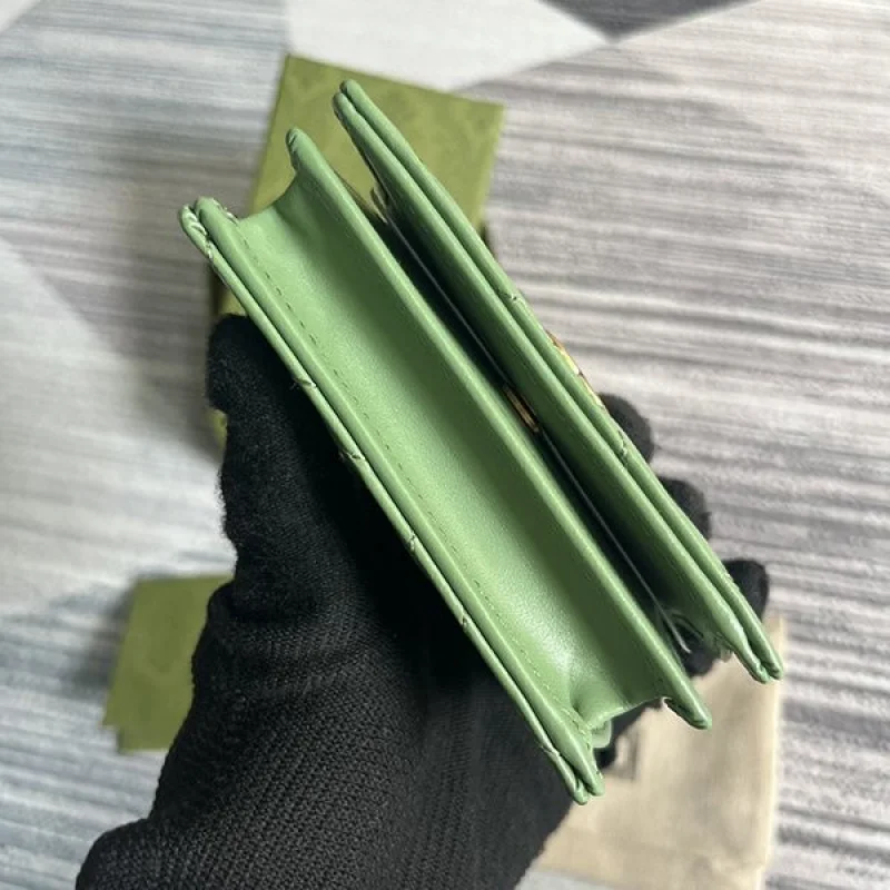 新色☆希少 グッチ GGマーモント コピー 二つ折りウォレット guc58415