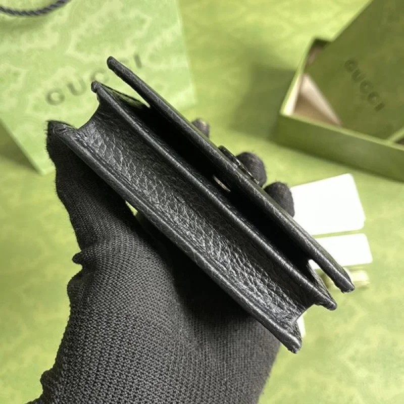 ハイブランド グッチ GGマーモント 偽物 カードケース 折りたたみ財布 gue18680