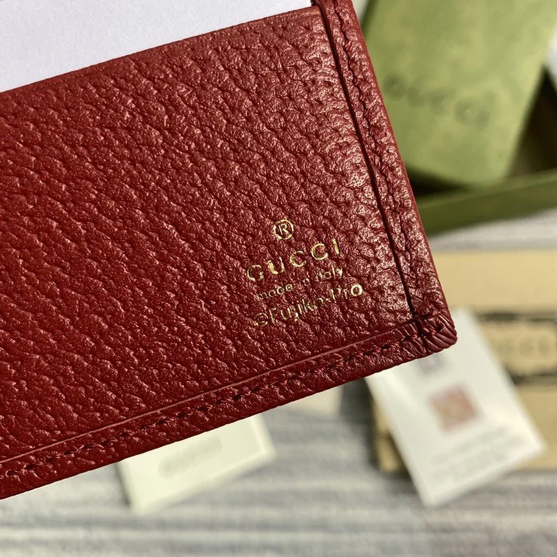 完売前に!グッチ&ドラえもんコラボ 二つ折り財布 コピー gue43637