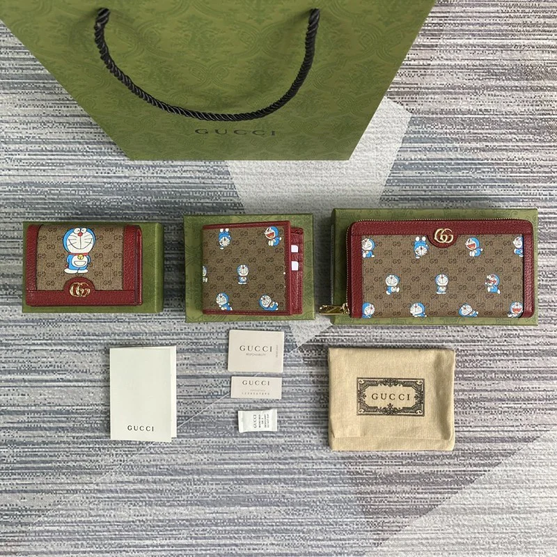 話題 グッチ×ドラえもん 【人気コラボ】 二つ折り財布偽物 gue65418