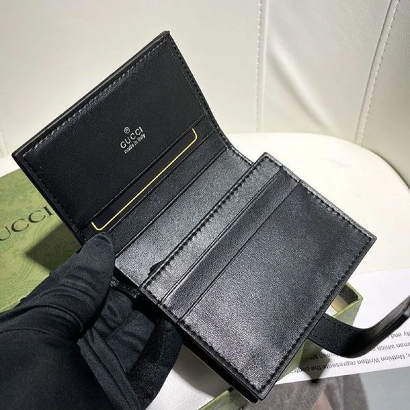 送料込 グッチ GGキルティング 折りたたみ財布 偽物 guk72442