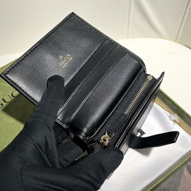 送料込 グッチ GGキルティング 折りたたみ財布 偽物 guk72442