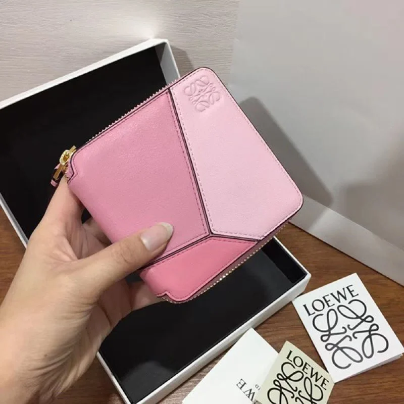 可愛い ロエベ◇パズル◇ラウンドジップ二つ折り財布 偽物 lov86846