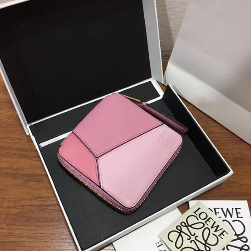 可愛い ロエベ◇パズル◇ラウンドジップ二つ折り財布 偽物 lov86846