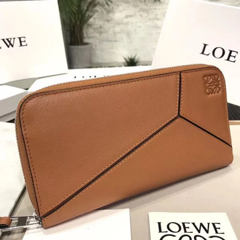 新作限定 ロエベ パズル オープン ウォレット 長財布 偽物 loh23061