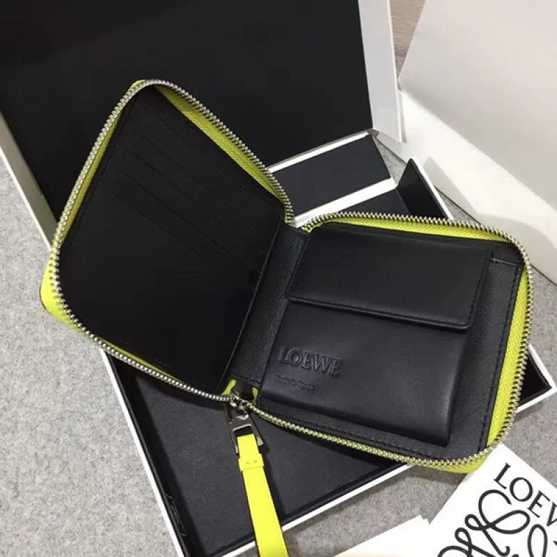 超話題!ロエベ◇パズル 偽物 ラウンドジップ二つ折り財布 loi03845