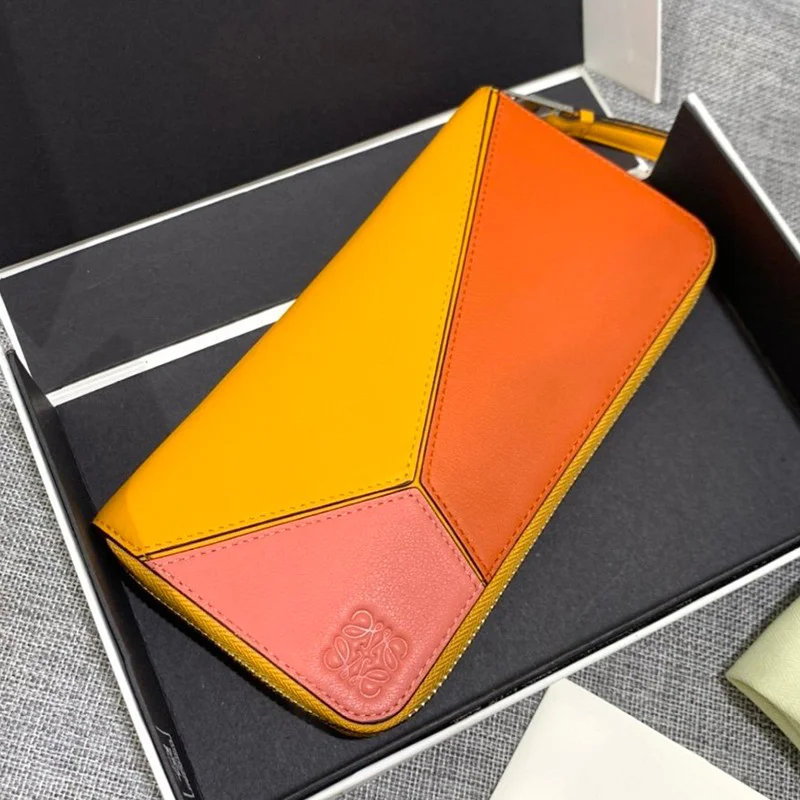 大人気!!新色ロエベ 財布 パズル コピー ラウンドジップ ウォレット loj45145