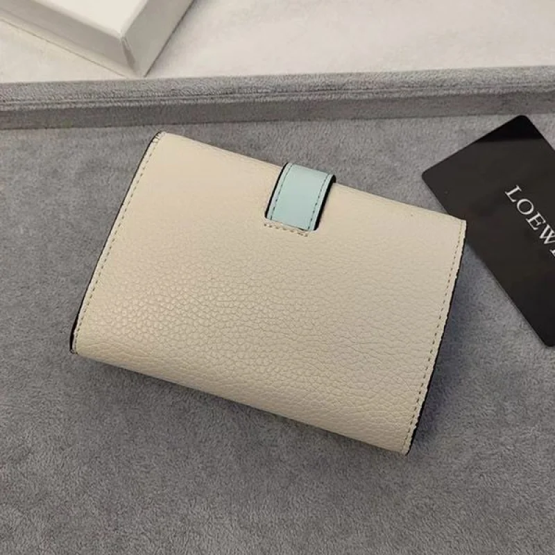 激安価格！ロエベ バーティカル ウォレット コピー スモール ミニ財布 lok39067