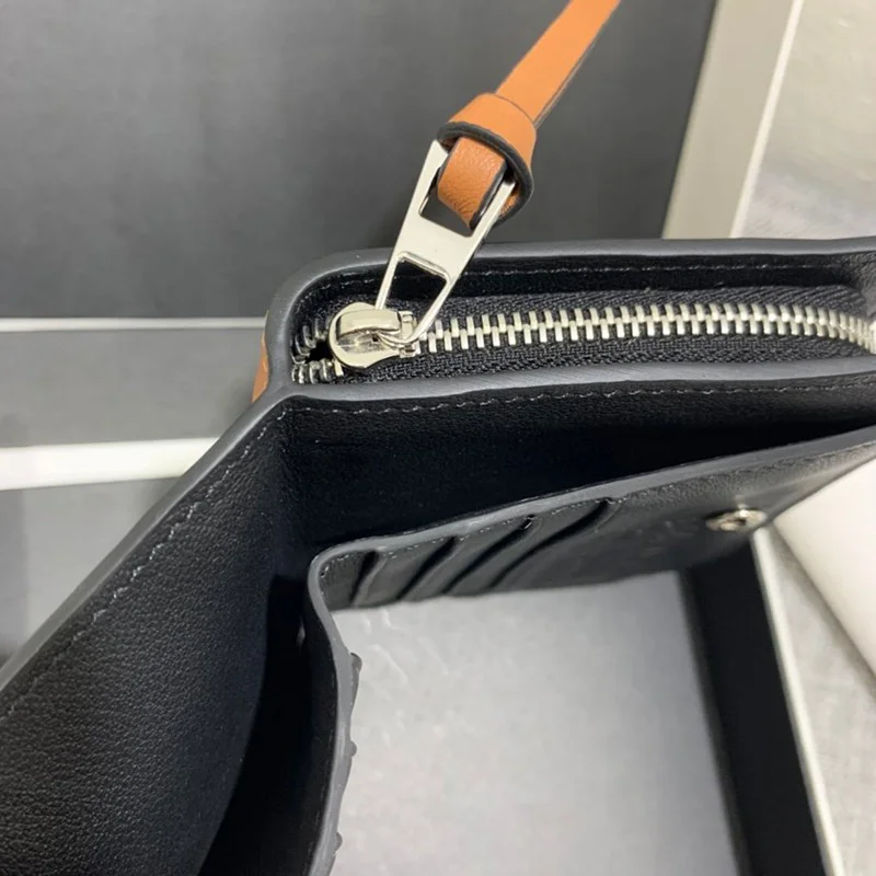 最安値挑戦 ロエベ トトロ財布 コピー★トトロダストバニーコンパクトジップ ウォレット lol15415