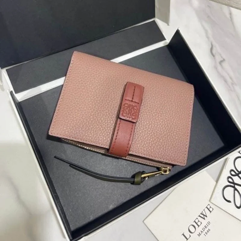 【ロエベ 偽物】新作スリムジップ二つ折り財布 Slim Zip Bifold Wallet lol49919