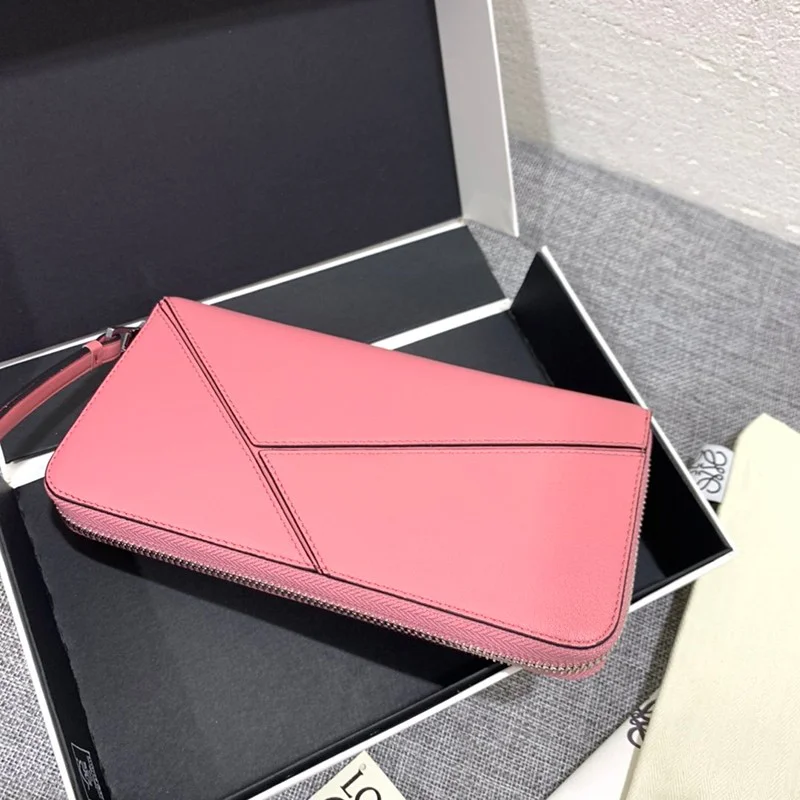 可愛いロエベ 財布 パズル コピー ラウンドジップ ウォレット lot61143