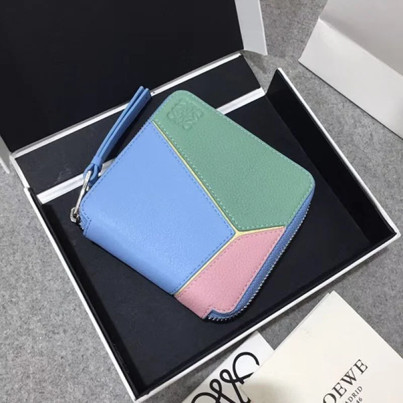 日本未入荷 ロエベ◇パズル◇ラウンドジップ二つ折り財布 コピー loy17840