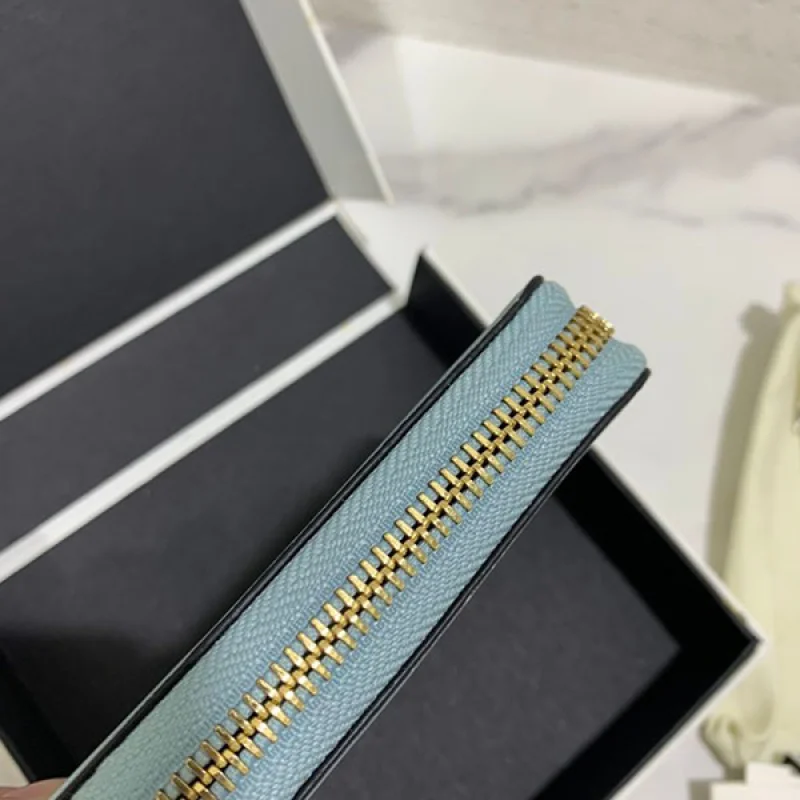 可愛い ロエベ◇パズル◇ラウンドジップ二つ折り財布 コピー lox74910