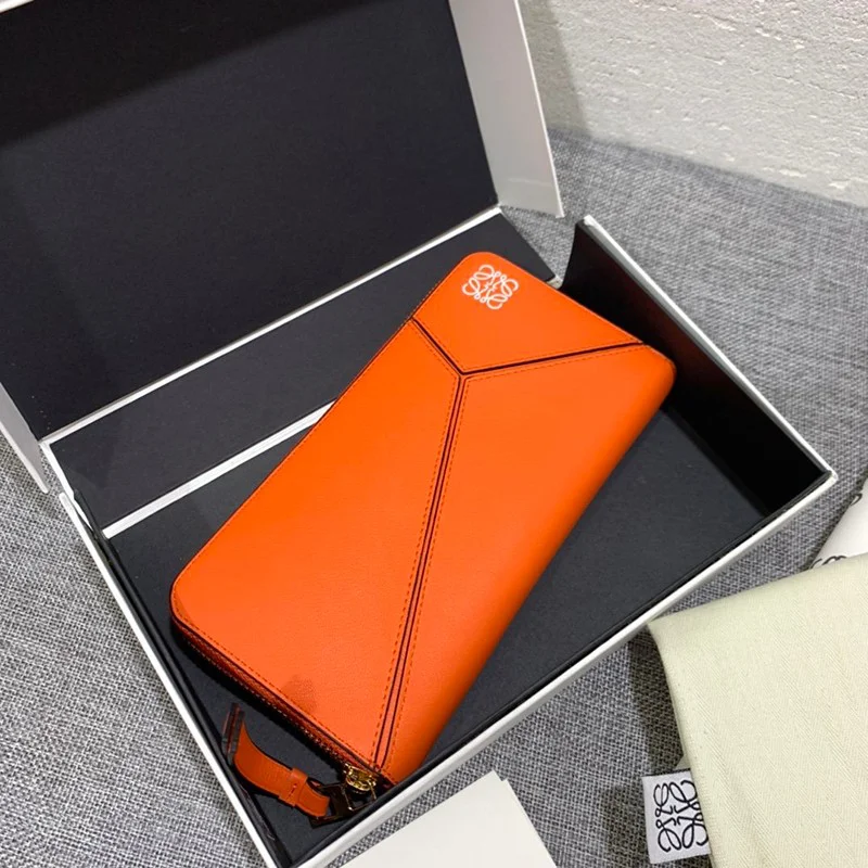 完売必至ロエベ 財布 パズル 偽物 ラウンドジップ ウォレット loy21668