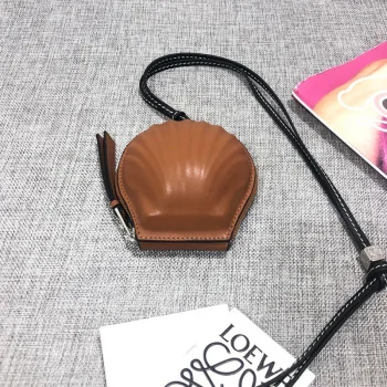 財布 log21856 スーパーコピー