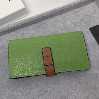 財布 lom21130 スーパーコピー