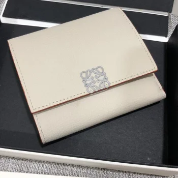 財布 lov74312 スーパーコピー