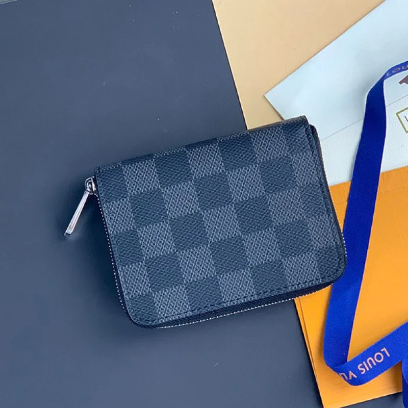 ルイヴィトン 財布 偽物 モノグラム ジッピー コイン パース LV20206