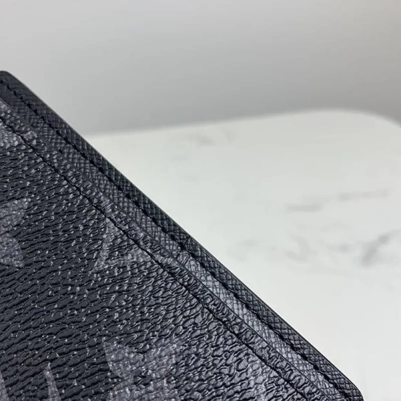 ルイヴィトン 財布 コピー モノグラムエクリプスオーガナイザードゥ ポッシュ LV20218
