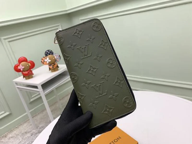 すぐ届く！ルイヴィトン ジッピーウォレット コピー ヴェルティカル LV20221