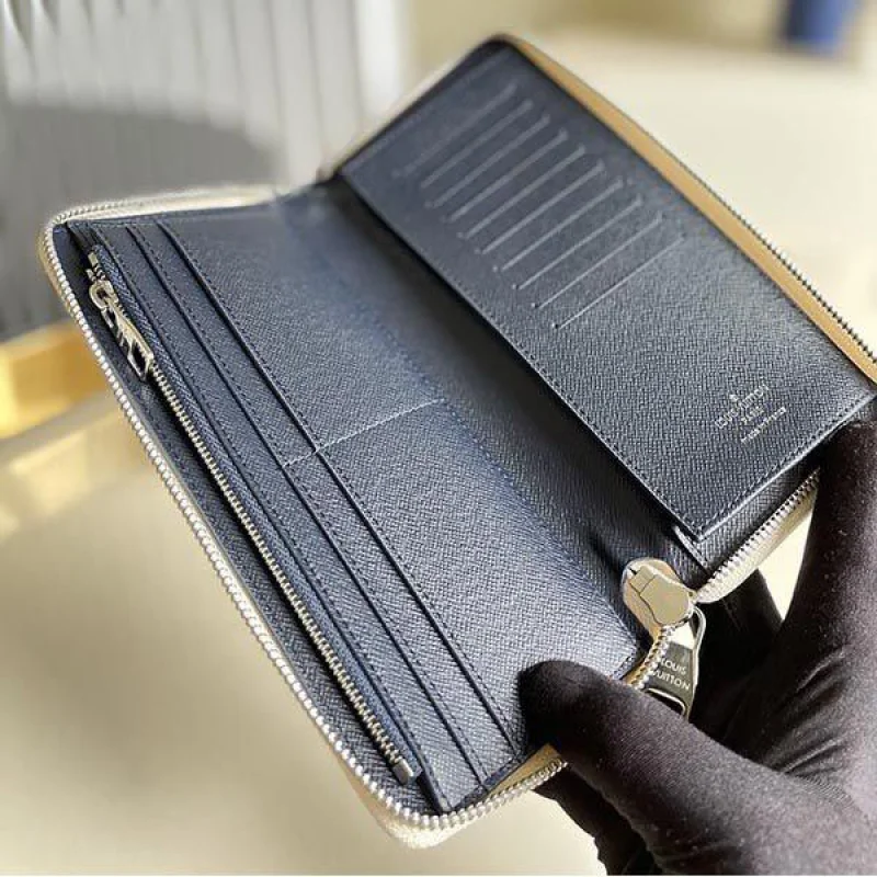 ルイヴィトン 偽物 ジッピーウォレット ヴェルティカル LV20282