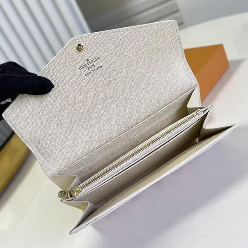 ラッピング無料ルイヴィトン 財布 偽物 ポルトフォイユ・サラ LV20289