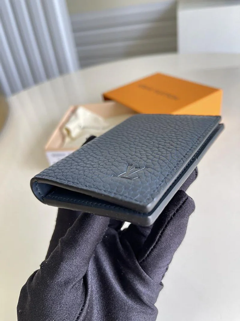 ルイヴィトン 財布 偽物 オーガナイザー ドゥ ポッシュ 二つ折り財布 LV20330