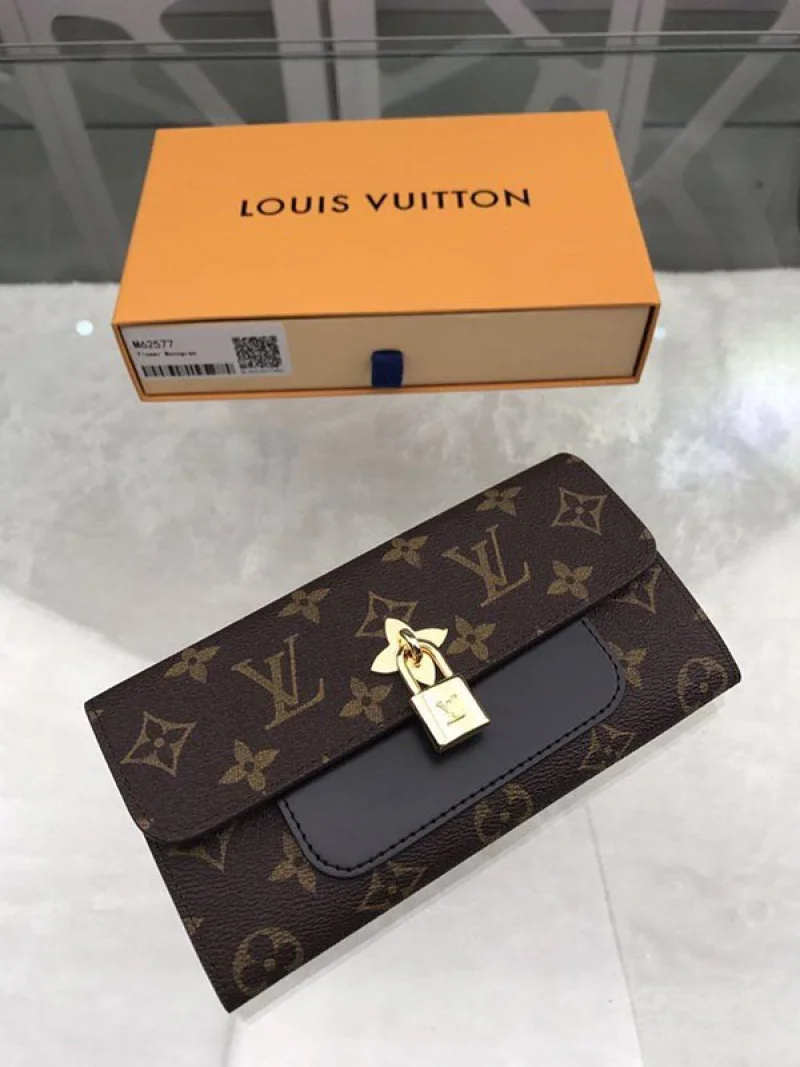 大人気 ルイヴィトン 財布 偽物 ポルトフォイユ フラワー モノグラム M62577