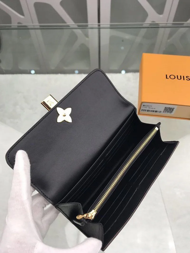 大人気 ルイヴィトン 財布 偽物 ポルトフォイユ フラワー モノグラム M62577
