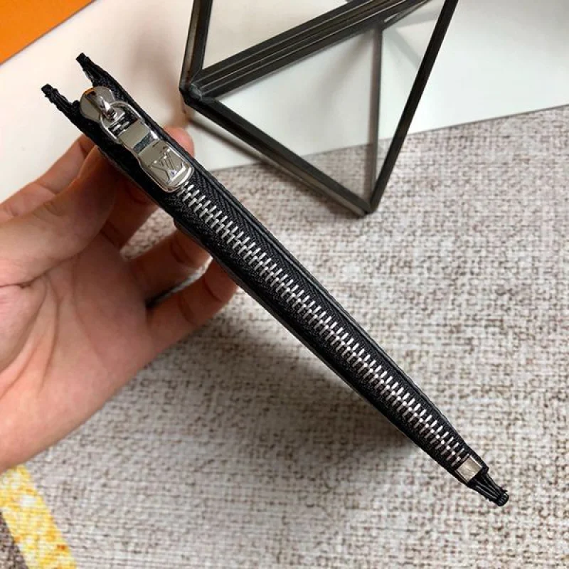 目を惹くカラー ルイヴィトン コインカード コピー★タイガ コインカード・ホルダー M62914