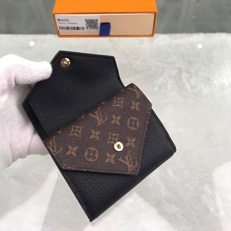 ★希少★ルイヴィトン 財布 偽物 モノグラム 折り財布 ダブルVコンパクトウォレット オシャレ M64420