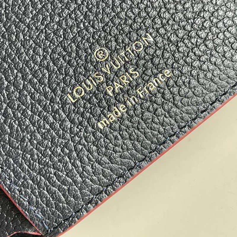 人気 ルイヴィトン 財布 偽物 ポルトフォイユ・ヴィクトリーヌ ミニ財布 M64577