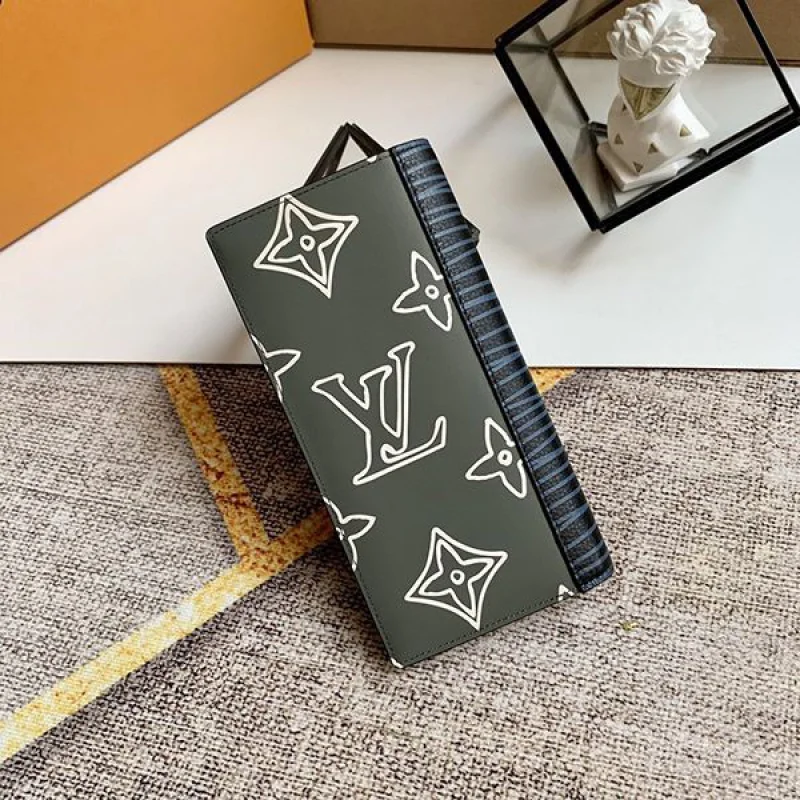 【奇跡の再入荷】ルイヴィトン 財布 コピー★ポルトフォイユ・ブラザ 長財布 M69700 モノグラム