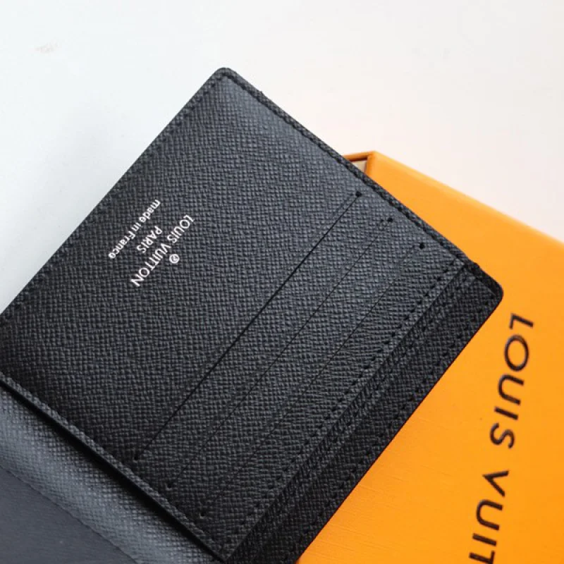 ルイヴィトン 財布 偽物 ポルトフォイユ ミュルティプル コピー M80017