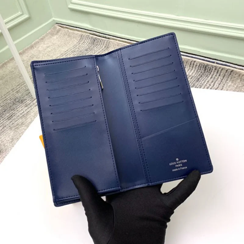 国内発♪ルイヴィトン 長財布 コピー ポルトフォイユ ブラザ モノグラム M80032