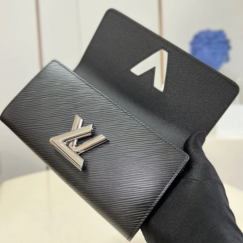 完売必至ルイヴィトン ポルトフォイユ・ツイスト エピ コピー 長財布 M80690