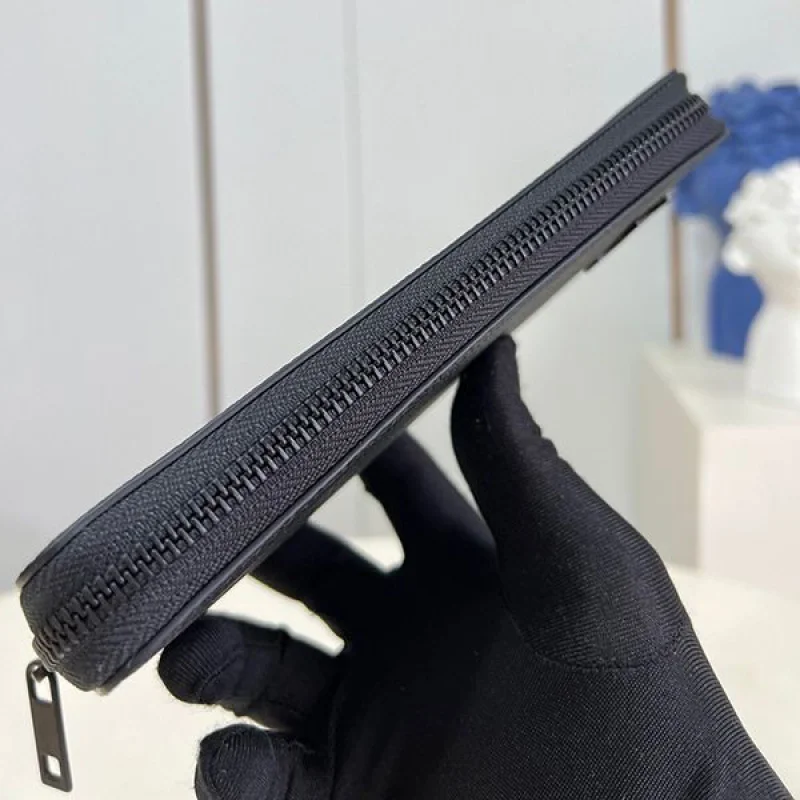 稀少ルイヴィトン 長財布 ジッピーウォレット コピー ヴェルティカル M81743 100%実物写真