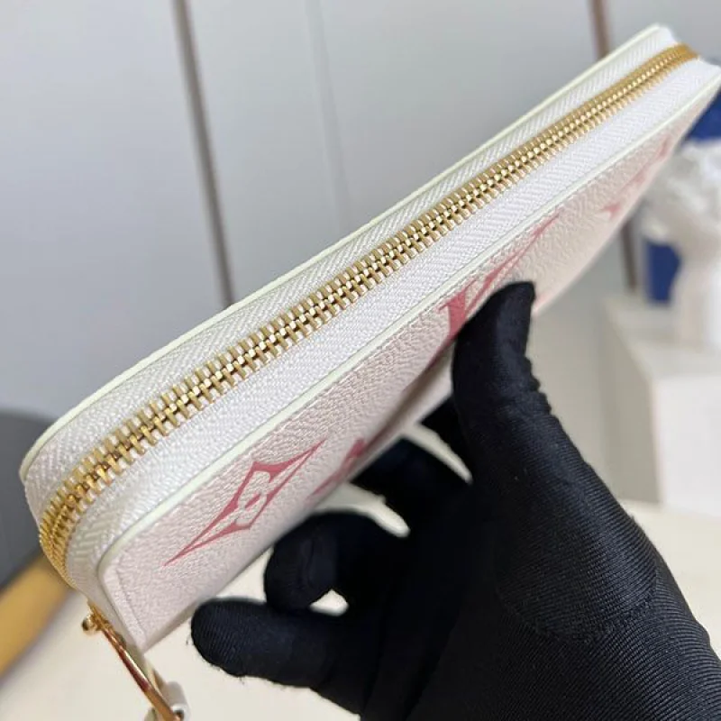 ☆超人気☆ルイヴィトン ジッピー ウォレット コピー 長財布 M81914