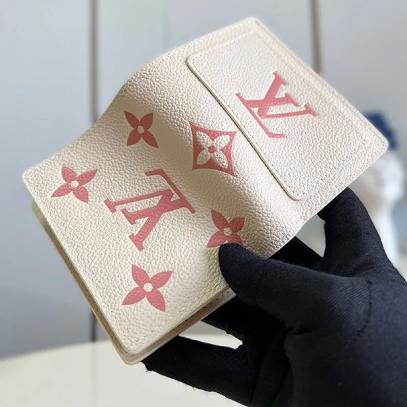 完売必至ルイヴィトン ポルトフォイユ クレア コピー ミニ財布 M81927