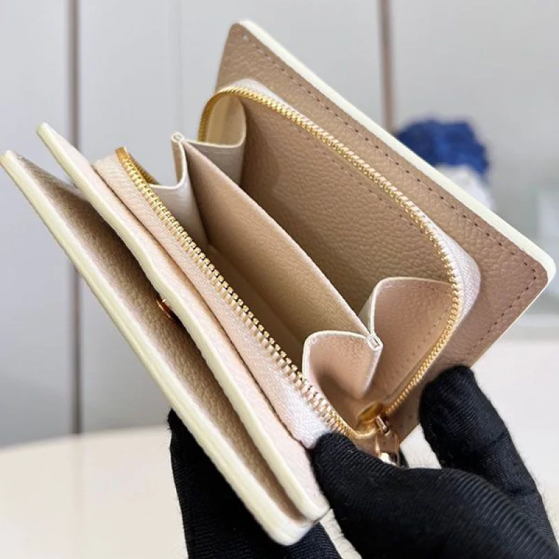 完売必至ルイヴィトン ポルトフォイユ クレア コピー ミニ財布 M81927