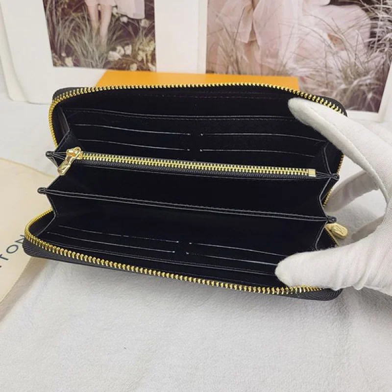 人気No1ルイヴィトン 長財布 ラウンドジップ モノグラム ジッピーウォレット コピー M82233