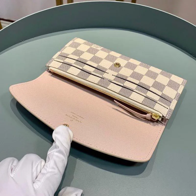 ルイヴィトン 財布 偽物 ポルトフォイユ エミリー N41625