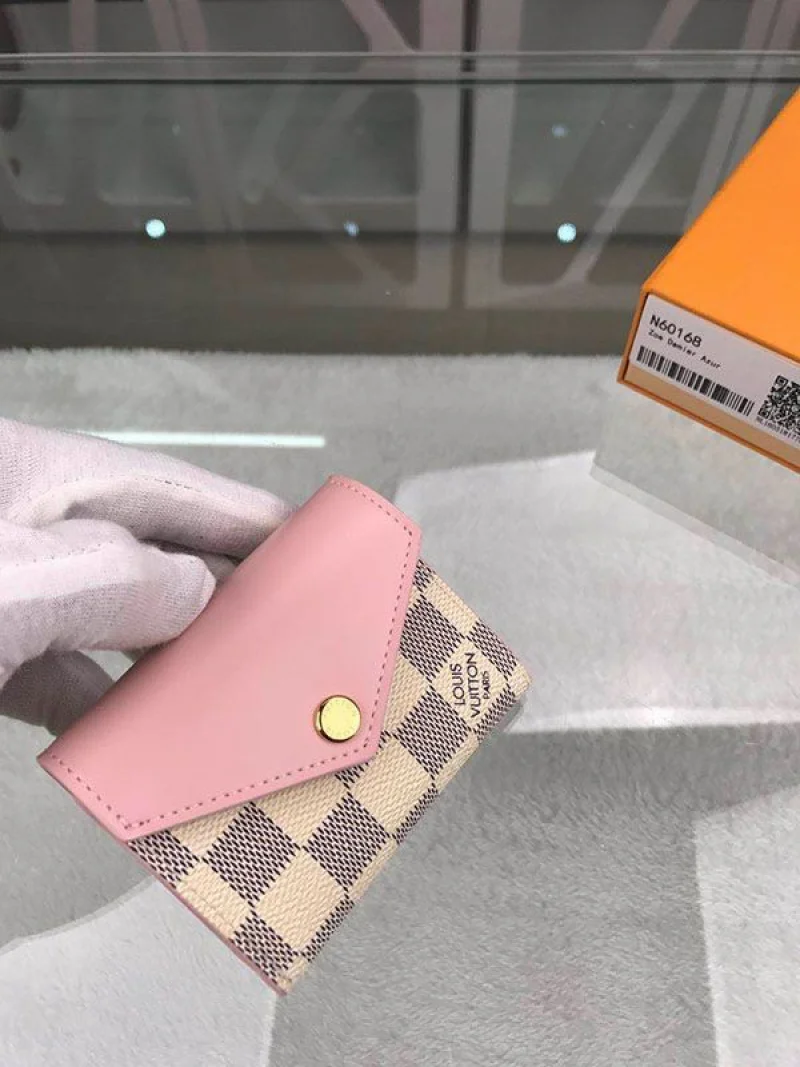 日本未入荷★ルイヴィトン 財布 コピー 折り財布 ポルトフォイユ・ゾエ ダミエ N60168