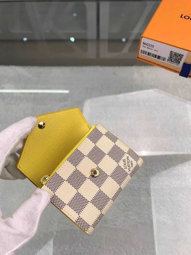 ★日本未入荷★ルイヴィトン 財布 偽物★折り財布 ポルトフォイユ・ゾエ ミニ財布 N60220